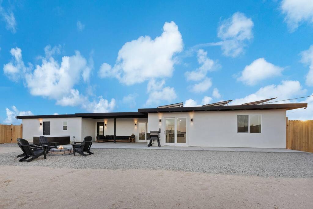 Star Gazers Modern Home On 5 Acres Of Land! Sunfair Heights Exterior foto