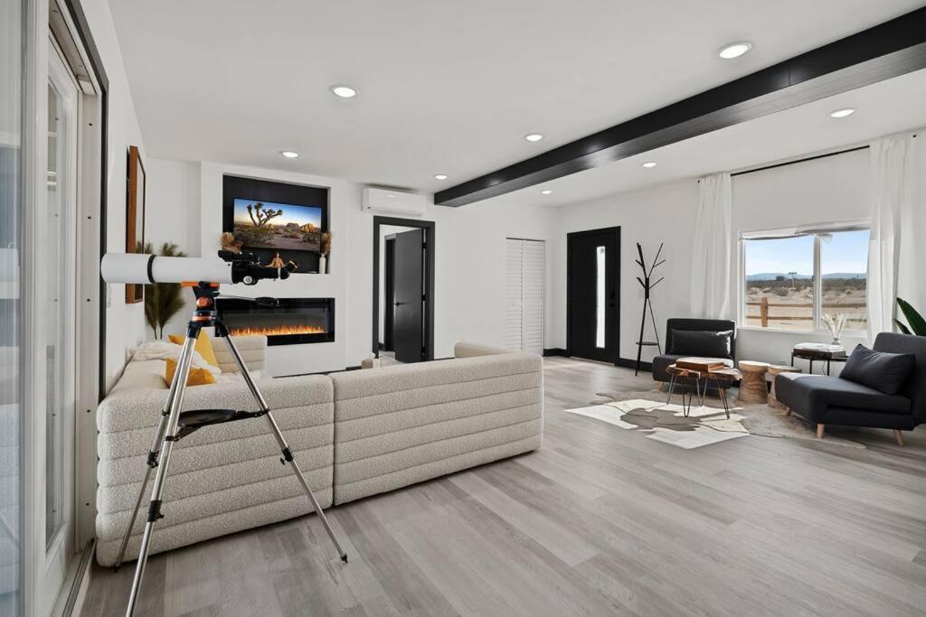 Star Gazers Modern Home On 5 Acres Of Land! Sunfair Heights Exterior foto